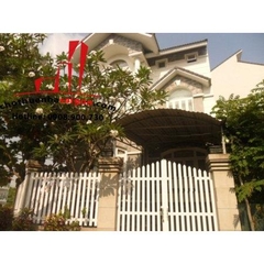 Cho thuê Biệt Thự tại Quận 2 khu Trần Não - giá 1600$