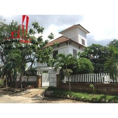 cho thuê villa khu combound thảo điền 2, quận 2, giá cho thuê:2200$/tháng