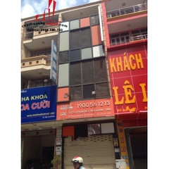 cần cho thuê nhà khu phan xích , đường hoa sứ quận phú nhuận, giá cho thuê:35tr/tháng