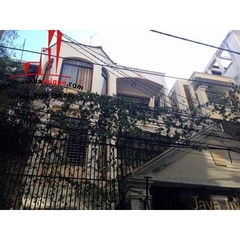cần cho thuê villa quận tân bình, đường nguyễn trọng lội giá cho thuê:32tr/tháng