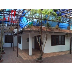 cần cho thuê biệt thự quận 10, đường hòa hưng giá cho thuê:40tr/tháng
