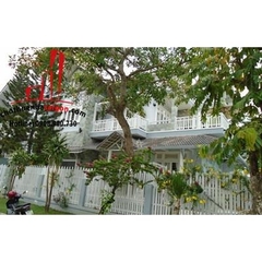 cho thuê biệt thự khu combound thảo điền 1, đường nguyễn văn hưởng quận 2, giá cho thuê:5500$/tháng