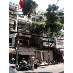 cần cho thuê nhà mặt tiền đường nguyễn thiện thuật quận 3, giá cho thuê: thương lượng