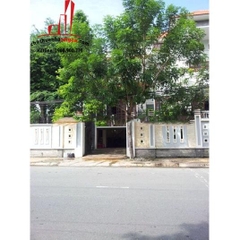cho thuê biệt thự mặt tiền đường nguyễn văn hưởng, quận 2, giá cho thuê:4000$/tháng