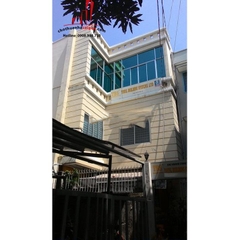 cho thuê villa khu combound đường điện biên phủ, p17 giá cho thuê:30tr/tháng