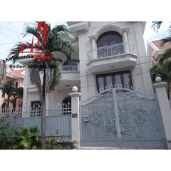 cho thuê villa quận 2,phường thảo điền giá cho thuê:2200$/tháng