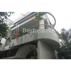 cho thuê villa quận bình thạnh, đường ngô tất tố giá cho thuê:2200$/tháng
