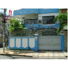 Cho thuê Villa Quận Phú Nhuận, hẻm nội bộ đường Nguyễn Kiệm. Giá : 2.000 usd/tháng.