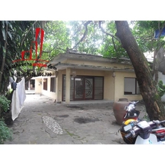 Cho thuê Villa kiểu Pháp Quận Phú Nhuận, hẻm xe tải đường Nguyễn Kiệm. Giá : 40 triệu/tháng.