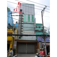 Cho thuê nhà Quận Bình Thạnh, mặt tiền đường Nguyễn Văn Đậu. Giá : 35 triệu/tháng.