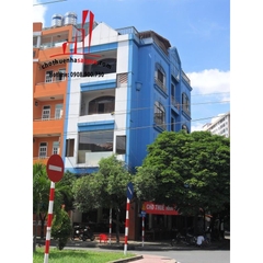 Cho thuê nhà Quận Bình Thạnh, mặt tiền đường Phan Xích Long. Giá : 65 triệu/tháng