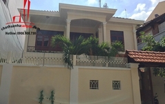 cho thuê villa quận 2, đường quốc hương , phường thảo điền  giá cho thuê:2200$/tháng