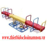 Bập bênh đòn 4 chỗ Composite