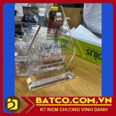 Kỷ Niệm Chương Vinh Danh mẫu 3