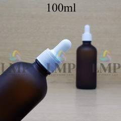 Chai tinh dầu phun mờ nắp bóp khoen nhựa sọc 100ml