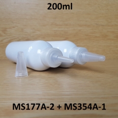 Chai trắng vai tròn nắp nhọn sọc trong 200ml