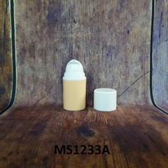 Chai hck xịt giọt thân màu nắp trắng 15ml