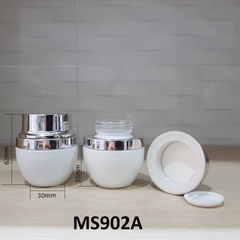 Hũ TT trắng nhũ nắp bạc 40g