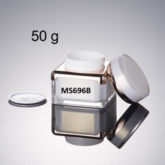 Bộ vuông cồ trắng