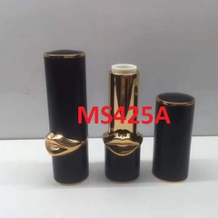 Thỏi hình môi màu đen