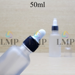 Chai tinh dầu phun mờ nắp bóp khoen nhựa sọc có nắp chụp 50ml