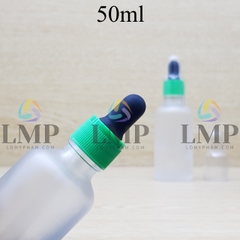 Chai tinh dầu phun mờ nắp bóp khoen nhựa sọc có nắp chụp 50ml