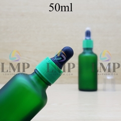 Chai tinh dầu phun mờ nắp bóp khoen nhựa sọc có nắp chụp 50ml