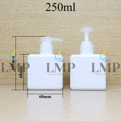 Chai lotion vuông vòi dài