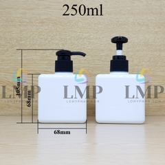 Chai lotion vuông vòi dài