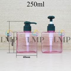 Chai lotion vuông vòi dài