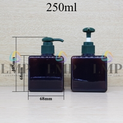 Chai lotion vuông vòi dài