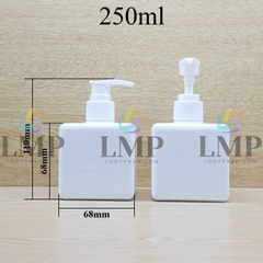 Chai lotion vuông vòi van sọc