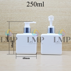 Chai lotion vuông vòi van xi KO viền