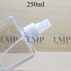 Chai lotion vuông phun sương