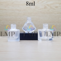 Thân chai thủy tinh treo xe 8ml