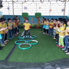 Hoạt động giao lưu của lớp 5T3 và 5T4