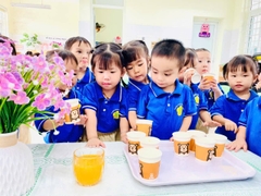  TRƯỜNG MẦM NON HỒNG THÁI TỔ CHỨC DẠY CHUYÊN ĐỀ GIÁO DỤC KỸ NĂNG SỐNG, KỸ NĂNG XÃ HỘI– ỨNG DỤNG CÔNG NGHỆ AI TRONG GIẢNG DẠY HIỆN ĐẠI 