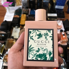 Gucci Bloom xanh