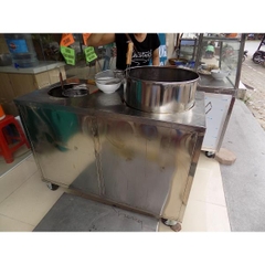Bộ 2 nồi đặt trên bàn âm