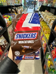 Kẹo sô cô la có nhân Snickers Miniatures 220g