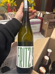 Rượu vang trắng Frliz’s Riesling Fruit by Gundeloch