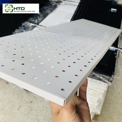 Tấm thép đục lỗ cài móc treo sơn tĩnh điện