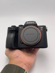 Sony A73