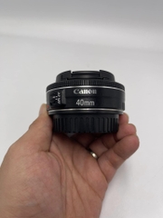 Canon EF 40mm F2.8 STM