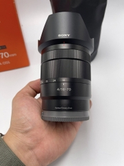 Sony E 16-70mm F4 OSS