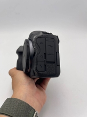 Canon EOS R5