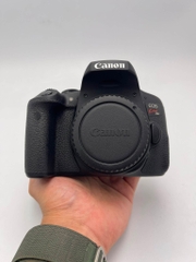 Canon EOS 750D