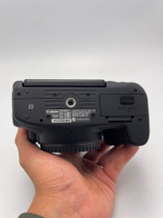 Canon EOS 750D