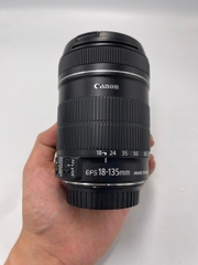 Canon EF-S 18-135mm IS