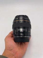 Canon EF 85mm F1.8 USM